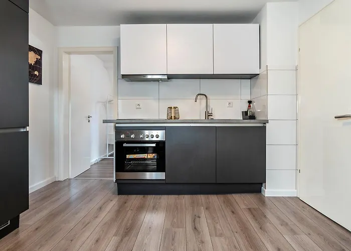 Zur Grenze Apartman *