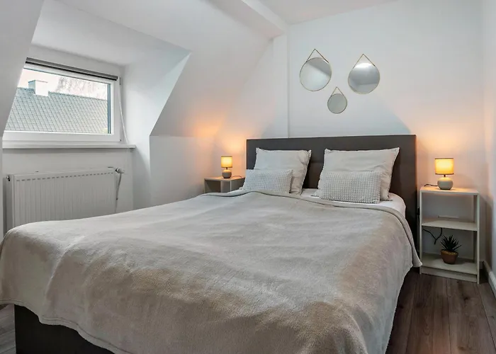 Zur Grenze Apartman *